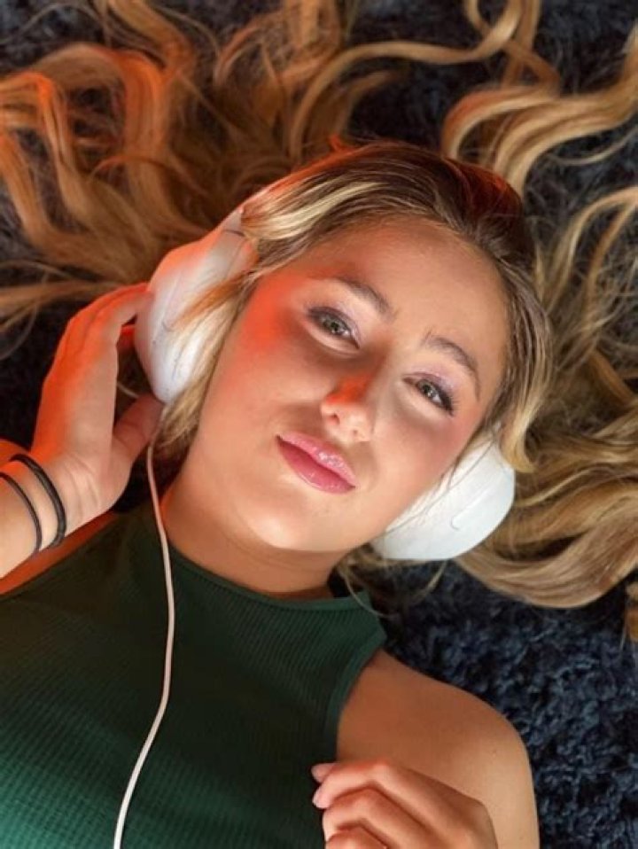 Ava Kolker Set To Release A New Single Ahead Of Me
