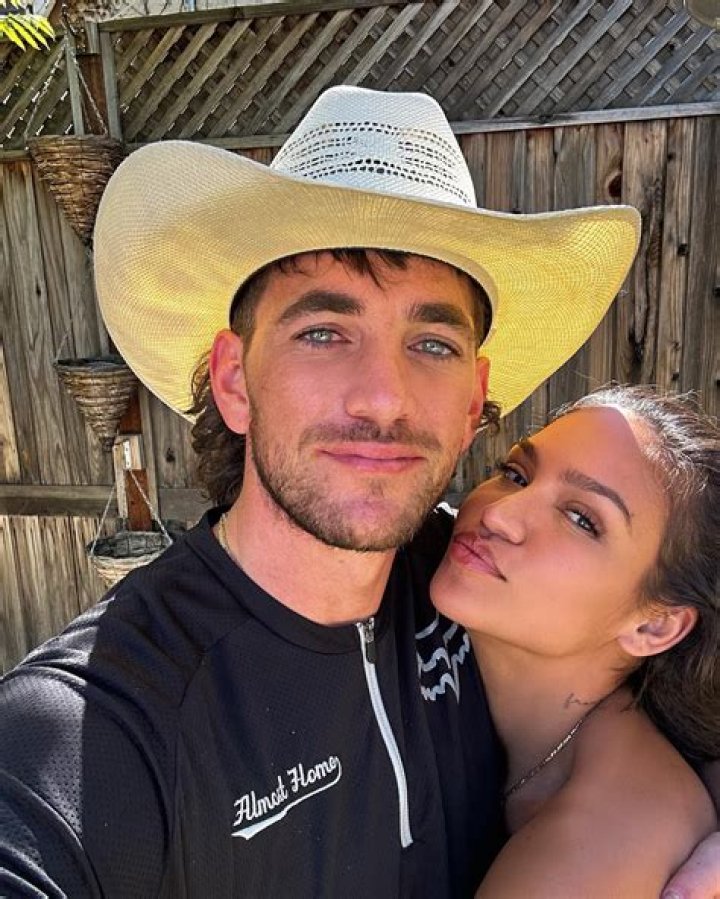 Is Emilie Ullerup Married To Husband Kyle Cassie? Wikipedia and Age, Do They Have Any Kids?