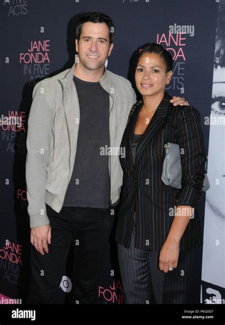 Troy Garity’s Wife’s Untold Story – Simone Bent ·