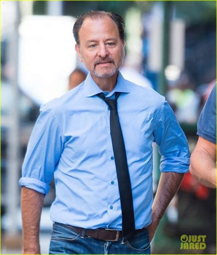 Unveiling The Secrets Behind Fisher Stevens' Unique Neck: Discoveries And Insights