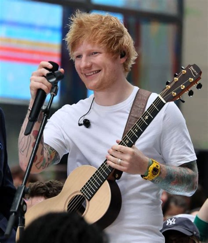 Who Is The Pop Icon Dating?