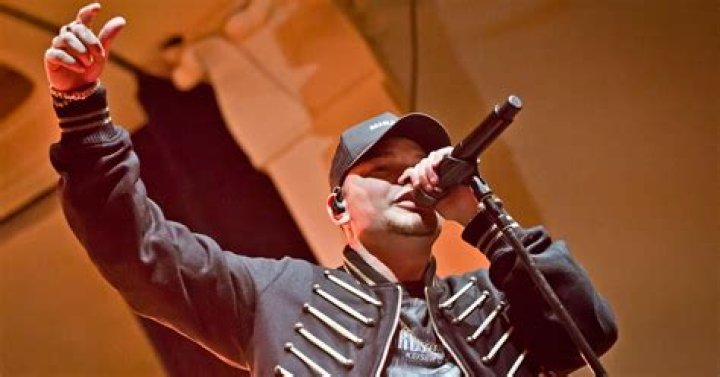 Why Is Kane Brown's Dad in Prison? The Singer Grew Up Without a Dad |